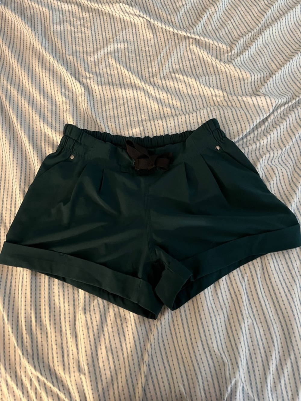 lululemon athletica Dark Green spring break away shorts